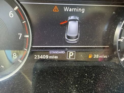 Used 2019 INFINITI QX50 Luxe w/ Cargo Package AWD/4WD image 12