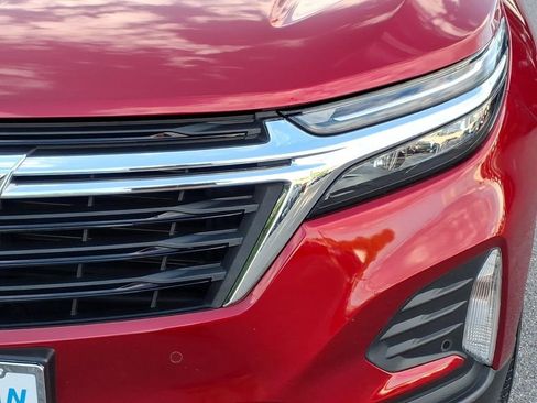 Certified 2024 Chevrolet Equinox LT AWD/4WD image 8