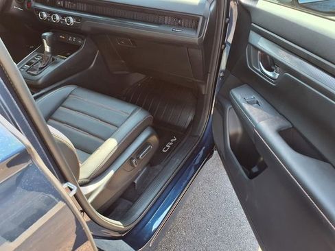 Certified 2025 Honda CR-V Sport-L image 28