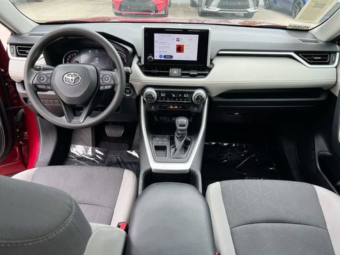 Used 2023 Toyota RAV4 XLE w/ Convenience Package FWD image 20