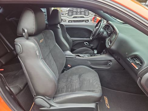 Certified 2020 Dodge Challenger R/T RWD image 16