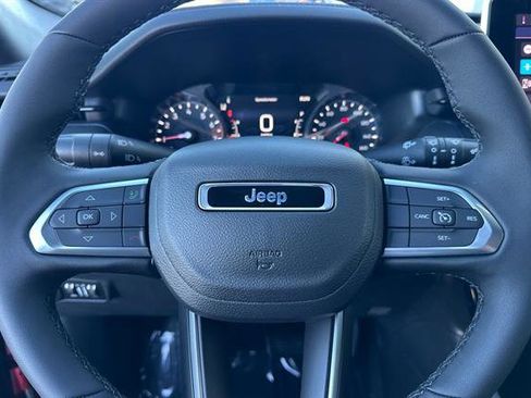 New 2026 Jeep Compass Latitude image 20