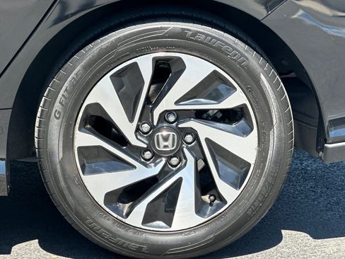 Used 2017 Honda Civic LX image 33