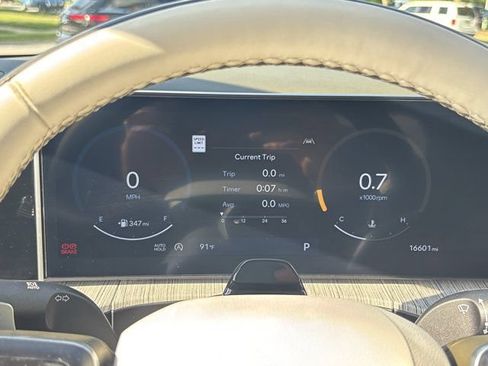 Used 2025 Hyundai Santa Fe Calligraphy FWD image 26