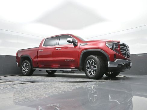 Used 2023 GMC Sierra 1500 SLT w/ SLT Premium Plus Package image 41