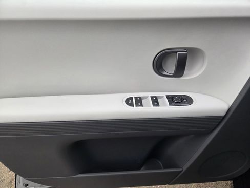 Used 2026 Hyundai Ioniq 5 SEL image 14