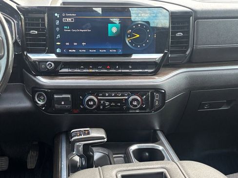 Used 2022 Chevrolet Silverado 1500 RST image 13