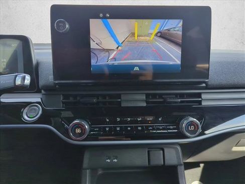 Certified 2024 Honda Prologue EX image 14