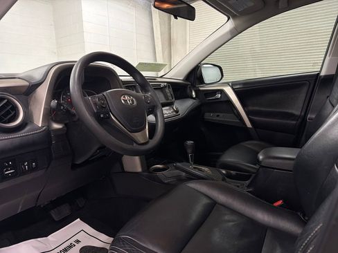 Used 2015 Toyota RAV4 XLE image 4