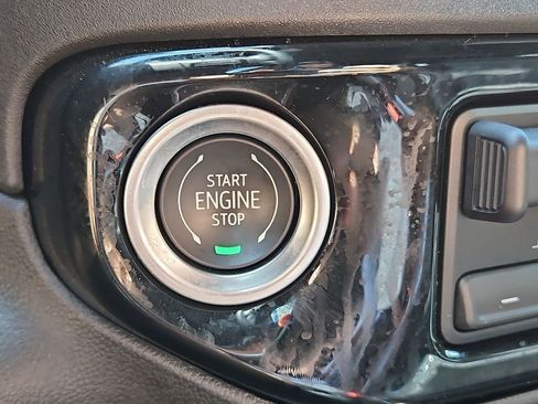 Certified 2024 Chevrolet Silverado 2500 LTZ w/ LTZ Convenience Package AWD/4WD image 23
