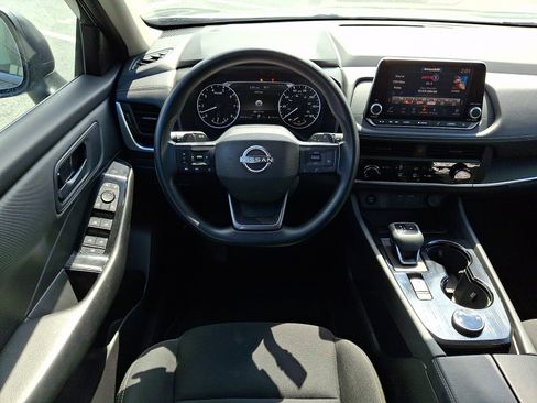 Certified 2025 Nissan Rogue S AWD/4WD image 12