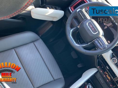 Used 2024 GMC Canyon AT4X image 29