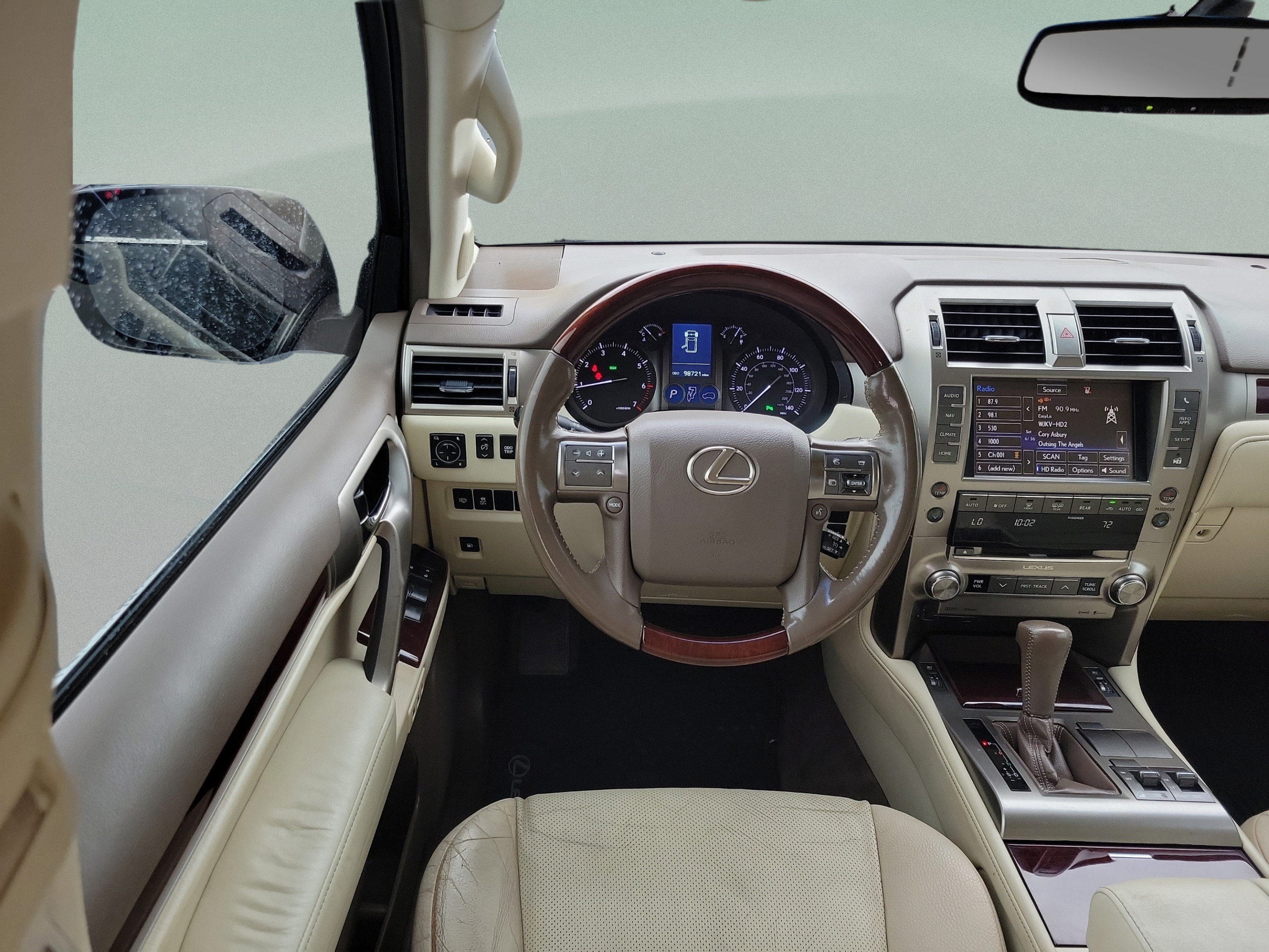Used 2017 Lexus GX 460 Premium w/ Premium Package AWD/4WD image 18