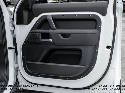 New 2026 Land Rover Defender 110 X-Dynamic SE AWD/4WD image 48