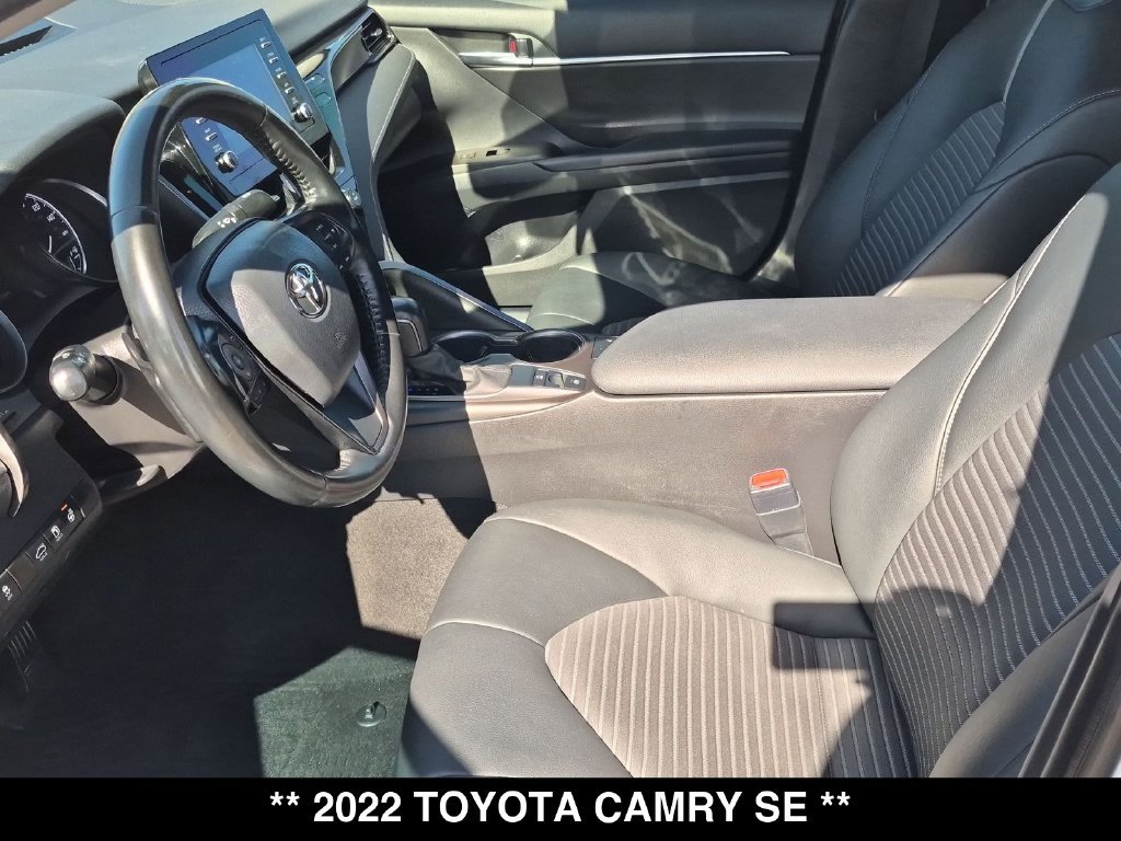 Used 2022 Toyota Camry SE AWD/4WD image 19