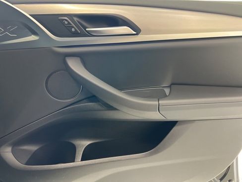 Used 2022 BMW X3 M40i w/ Premium Package image 48