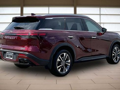 Used 2023 INFINITI QX60 Luxe w/ Cargo Package AWD/4WD image 2