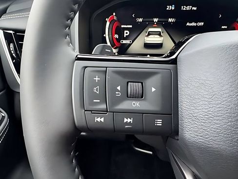 New 2026 Nissan Rogue Platinum w/ Platinum Premium Package AWD/4WD image 16