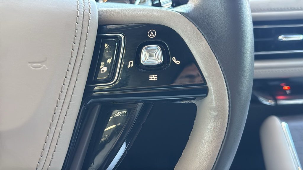 Used 2024 Lincoln Aviator Reserve w/ Jet Package AWD/4WD image 14