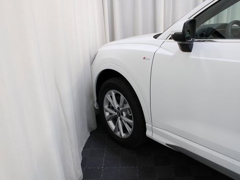 New 2025 Audi Q3 2.0T Premium image 22