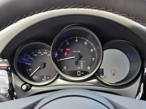 New 2026 Porsche Macan AWD/4WD image 15