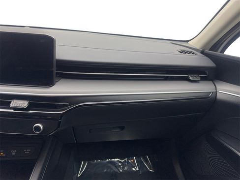 Used 2025 Kia K5 LXS image 58