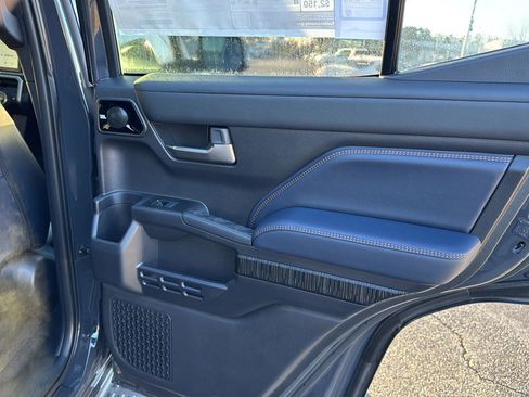 New 2026 Toyota 4Runner 4WD image 13