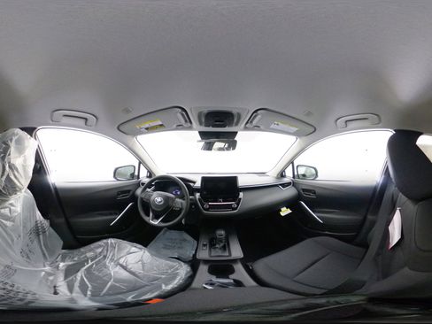 New 2026 Toyota Corolla Cross LE image 33