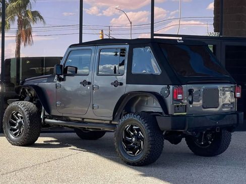 Used 2017 Jeep Wrangler Unlimited Sport image 8