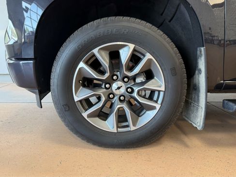 Used 2024 Chevrolet Silverado 1500 RST w/ Protection Package AWD/4WD image 8