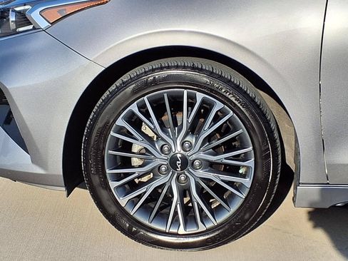 Used 2024 Kia Forte GT-Line FWD image 9
