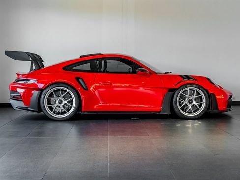 Certified 2025 Porsche 911 GT3 RS image 8