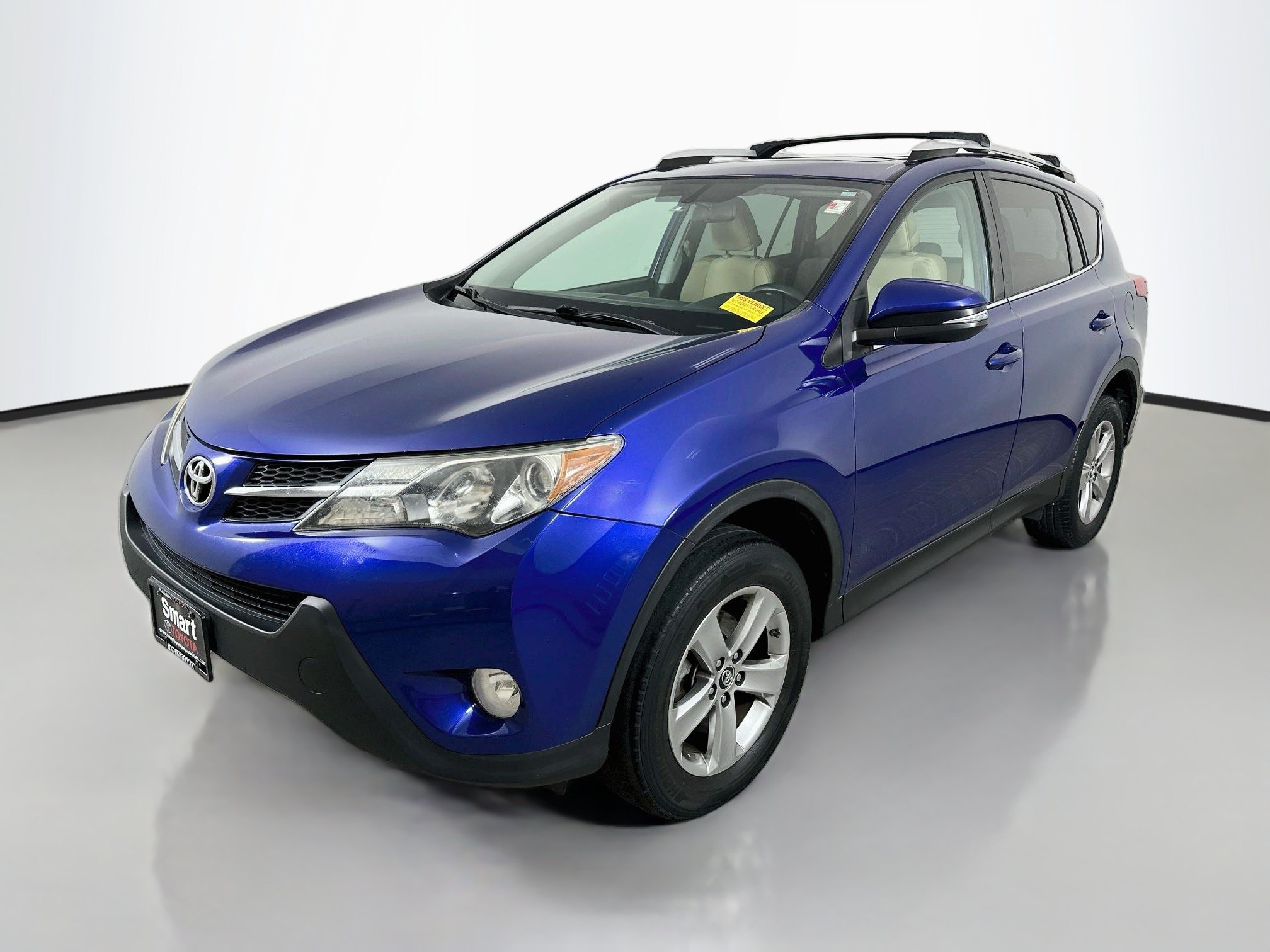 Used 2015 Toyota RAV4 XLE AWD/4WD image 3