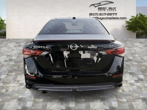 Used 2021 Nissan Sentra SR FWD image 6