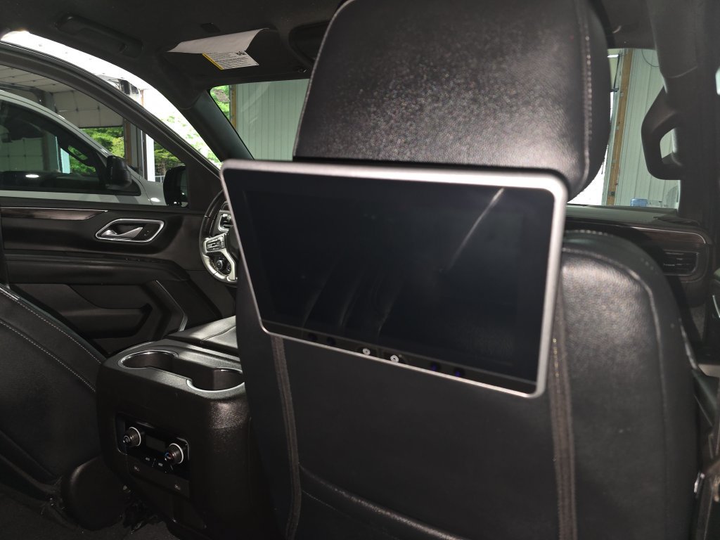 Used 2023 Chevrolet Tahoe LS AWD/4WD image 24