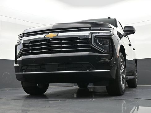 Used 2026 Chevrolet Tahoe LT w/ Comfort Package image 31