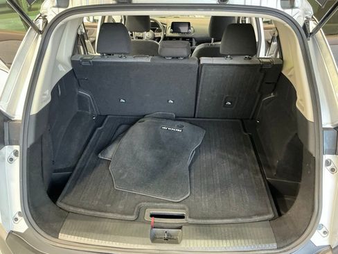 Used 2023 Nissan Rogue SV image 20