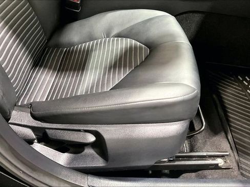 Used 2024 Toyota Camry SE FWD image 41