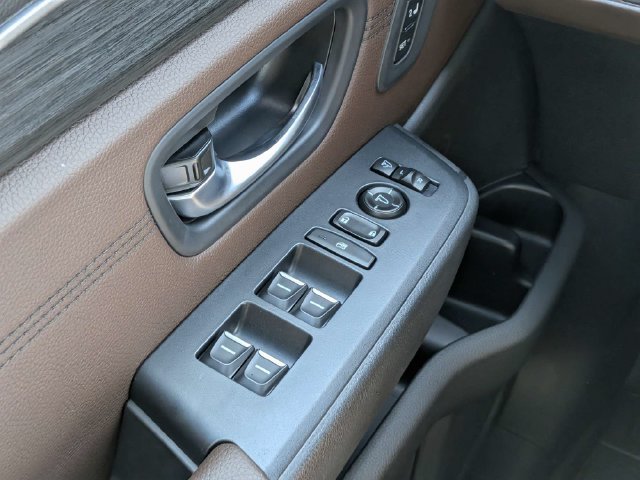 New 2026 Honda Pilot Touring image 22