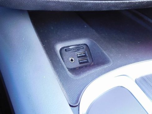 Used 2021 Buick Enclave Essence w/ Sport Touring Edition image 41