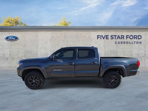 Used 2021 Toyota Tacoma SR5 image 5