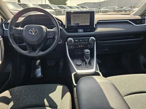 Certified 2025 Toyota RAV4 XLE AWD/4WD image 18