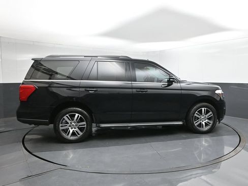 Used 2023 Ford Expedition XLT RWD image 11
