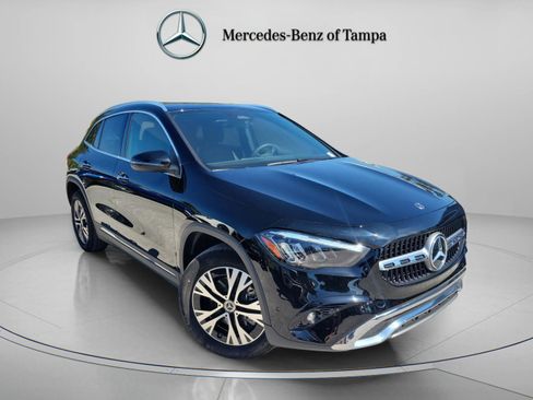Certified 2025 Mercedes-Benz GLA 250 image 4