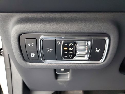 New 2026 Lincoln Nautilus Premier w/ Equipment Group 102A image 13