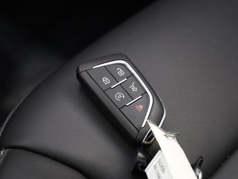 Used 2024 Cadillac XT4 Premium Luxury w/ Cold Weather Package image 34