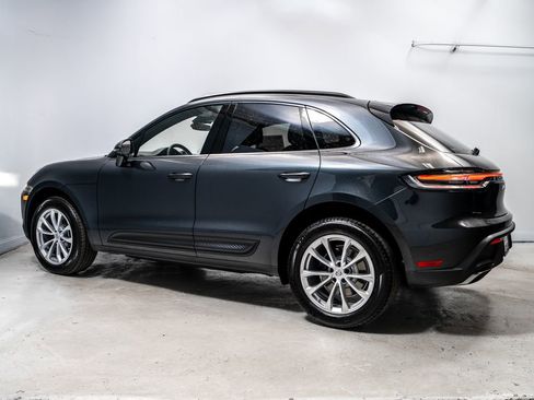 New 2026 Porsche Macan image 2