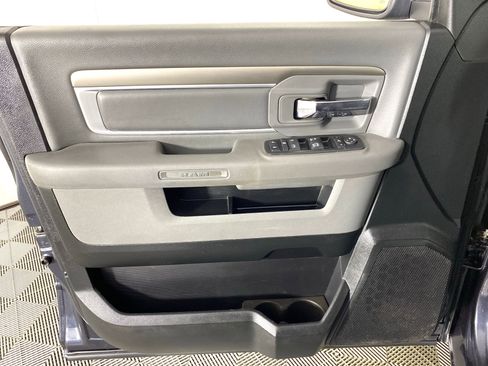 Used 2018 RAM 1500 Big Horn image 12