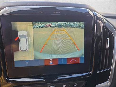 Used 2019 Chevrolet Traverse LT w/ LT Premium Package FWD image 13
