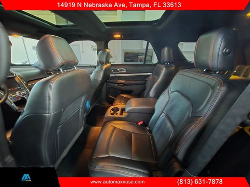 Used 2017 Ford Explorer Sport w/ Equipment Group 401A AWD/4WD image 38